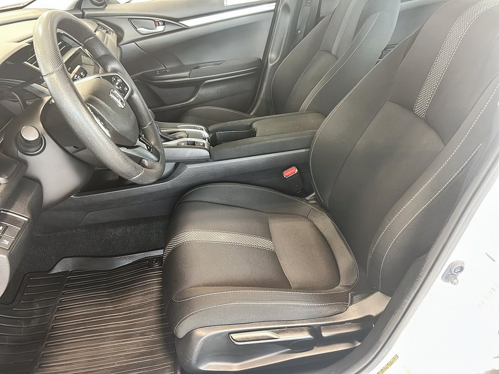 Honda Civic Sedan  2019 à Québec, Québec - 6 - w1024h768px