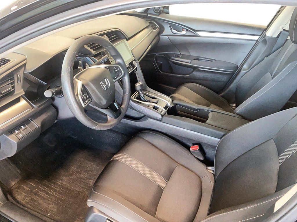 2019 Honda Civic Sedan in Quebec, Quebec - 9 - w1024h768px