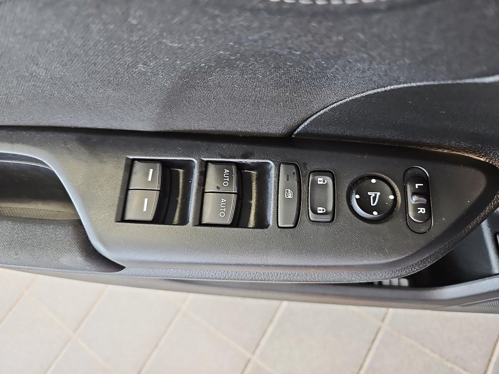 Honda Civic Sedan  2019 à Québec, Québec - 11 - w1024h768px