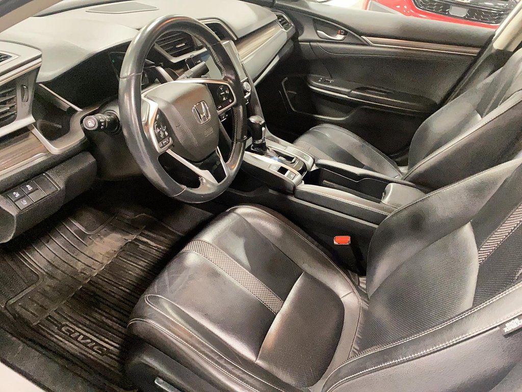 Honda Civic Sedan  2019 à Québec, Québec - 8 - w1024h768px