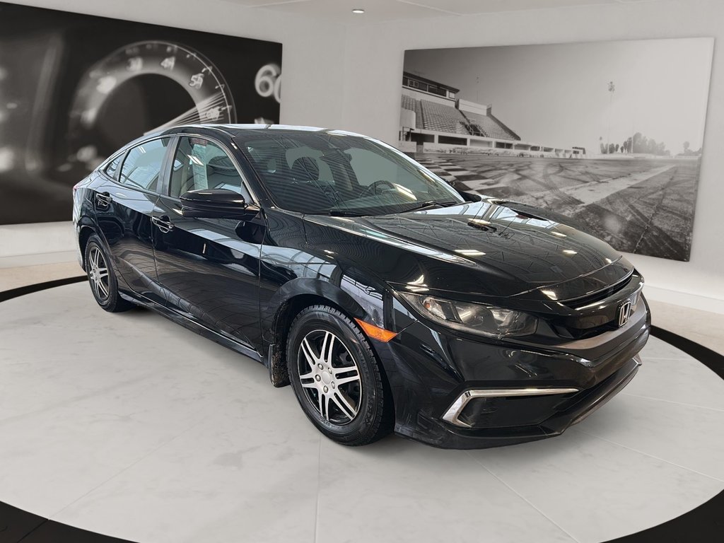 Honda Civic Sedan  2020 à Québec, Québec - 2 - w1024h768px