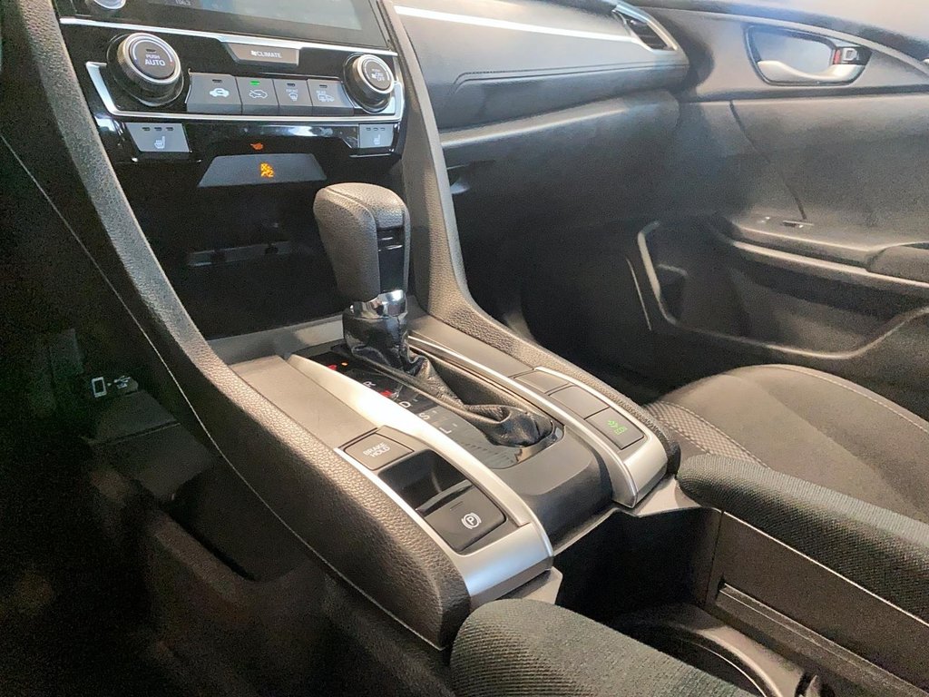 Honda Civic Sedan  2020 à Québec, Québec - 12 - w1024h768px