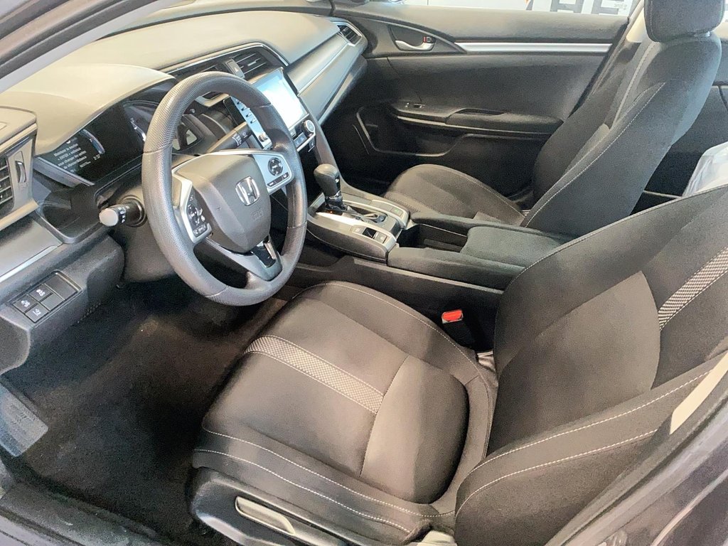 Honda Civic Sedan  2020 à Québec, Québec - 5 - w1024h768px