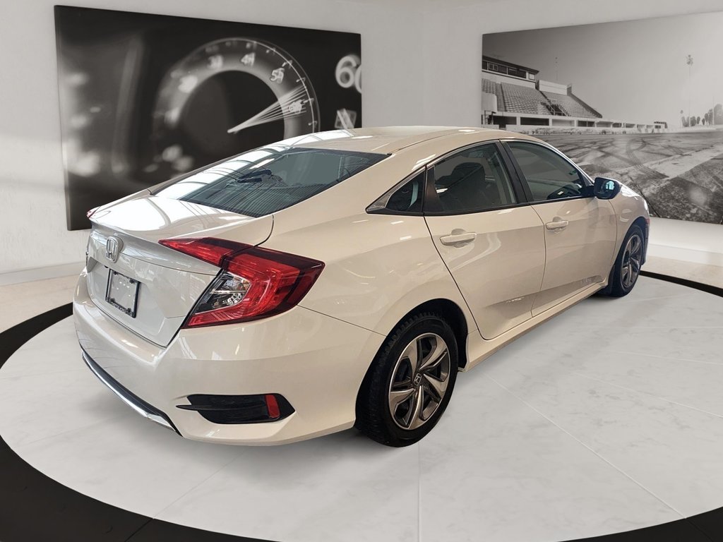 Honda Civic Sedan  2021 à Québec, Québec - 4 - w1024h768px