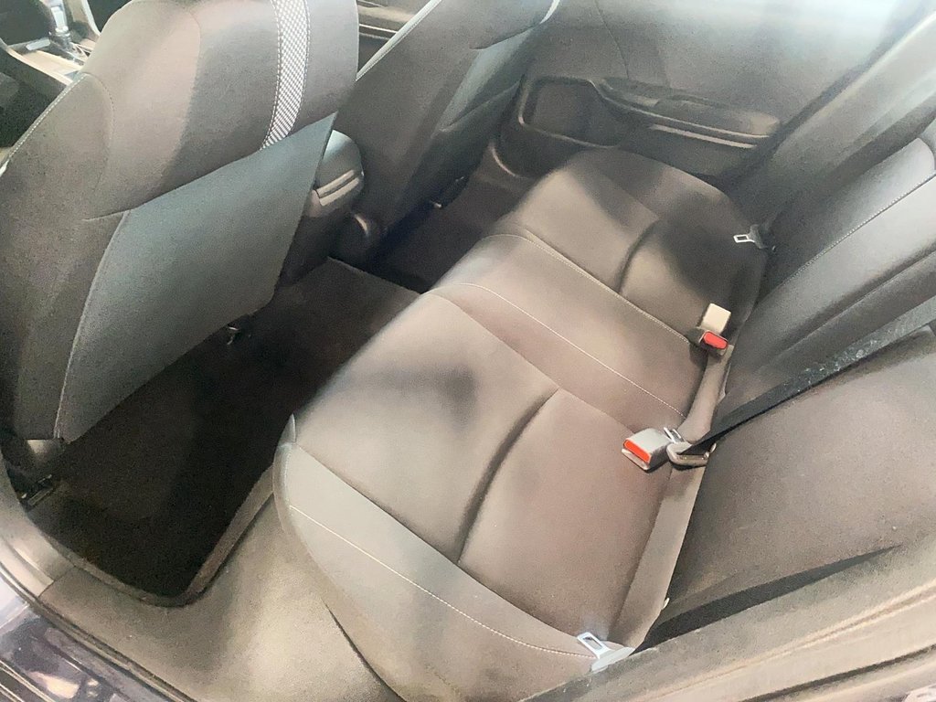 Honda Civic Sedan  2021 à Québec, Québec - 8 - w1024h768px