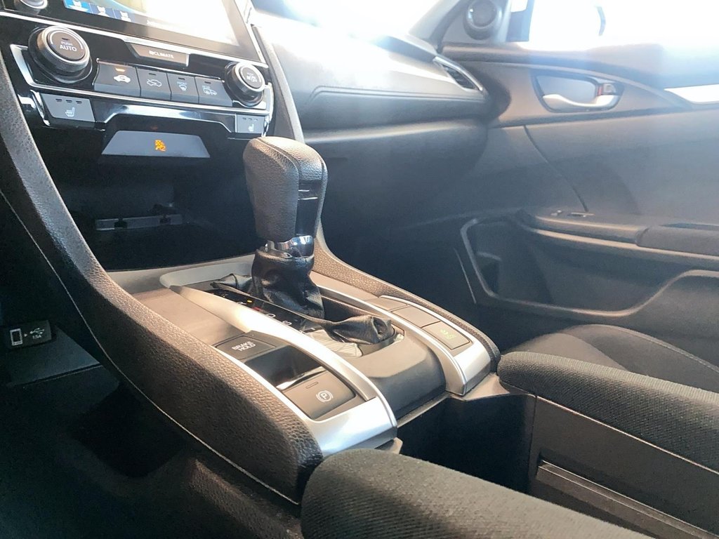 Honda Civic Sedan  2021 à Québec, Québec - 18 - w1024h768px
