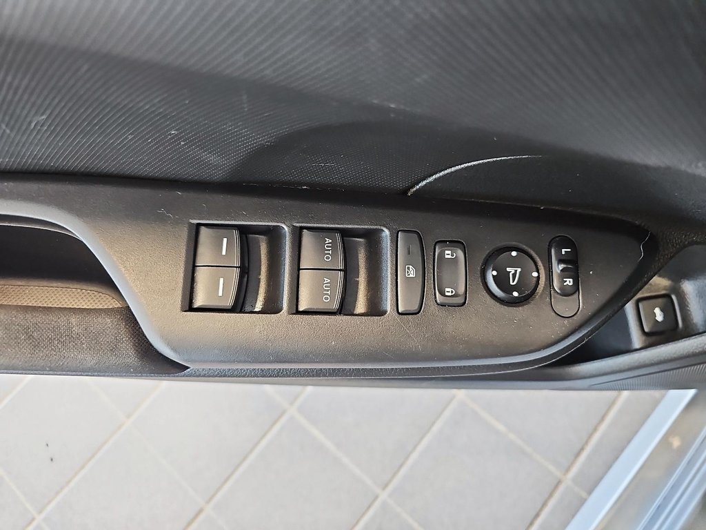 2021 Honda Civic Sedan in Quebec, Quebec - 12 - w1024h768px