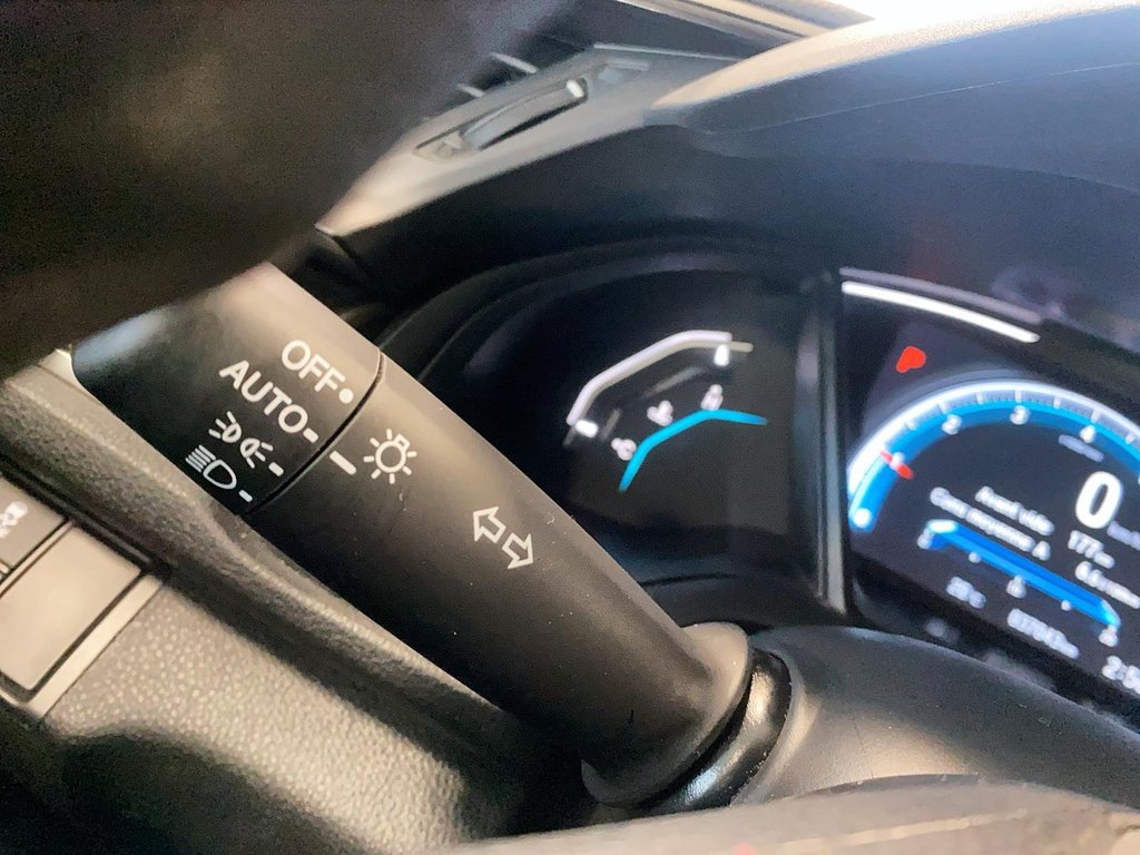Honda Civic Sedan  2021 à Québec, Québec - 16 - w1024h768px