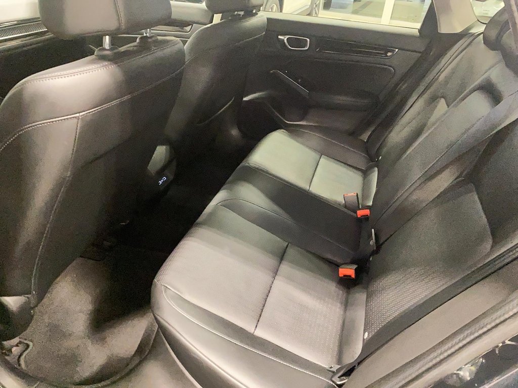 2022 Honda Civic Sedan in Quebec, Quebec - 8 - w1024h768px