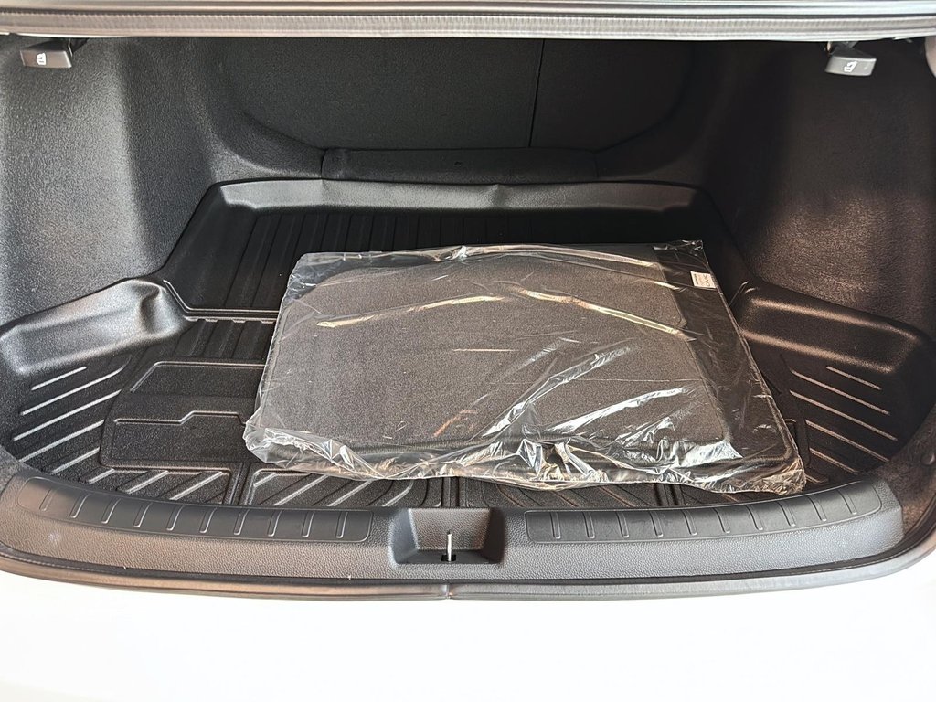 2024 Honda Civic Sedan in Quebec, Quebec - 6 - w1024h768px