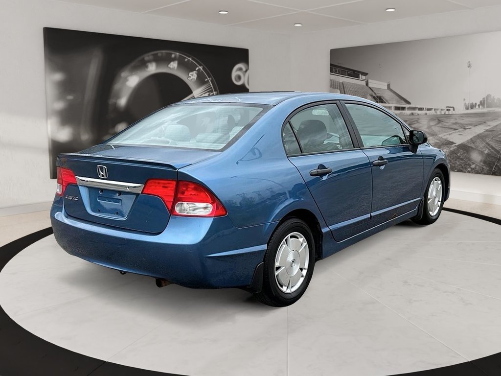 2010 Honda Civic in Quebec, Quebec - 7 - w1024h768px