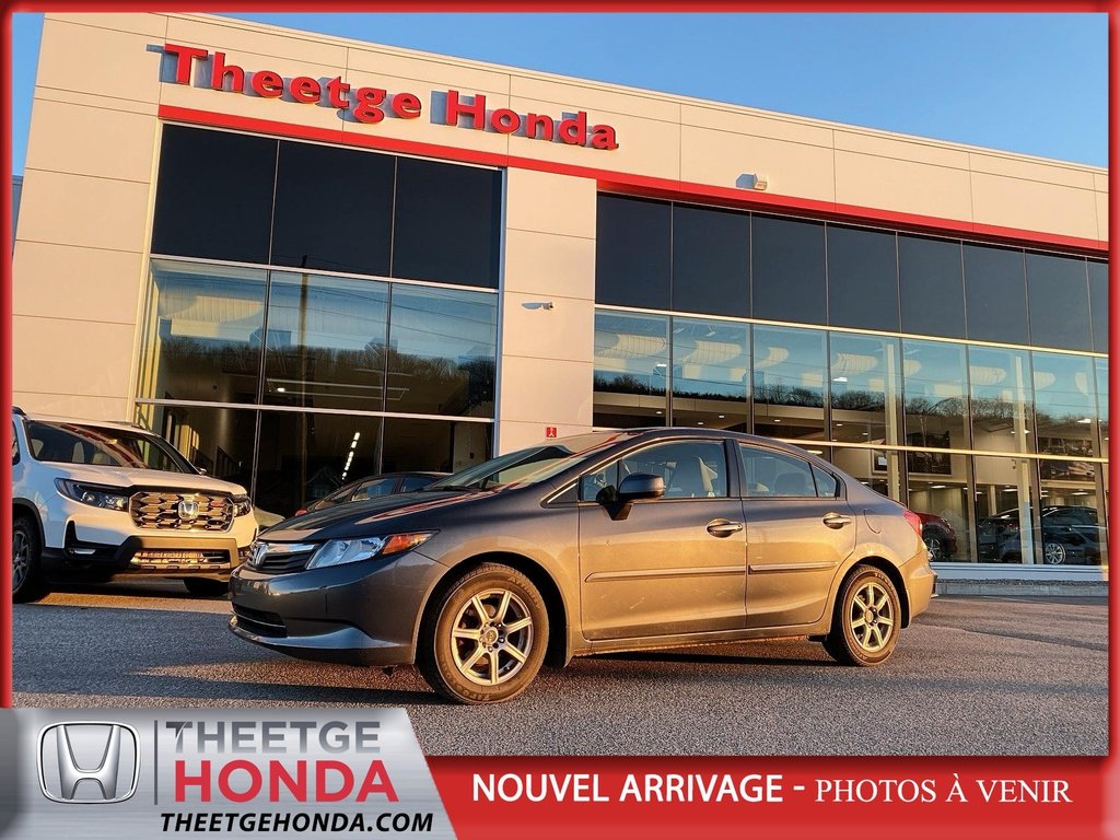 Honda Civic  2012 à Québec, Québec - 1 - w1024h768px