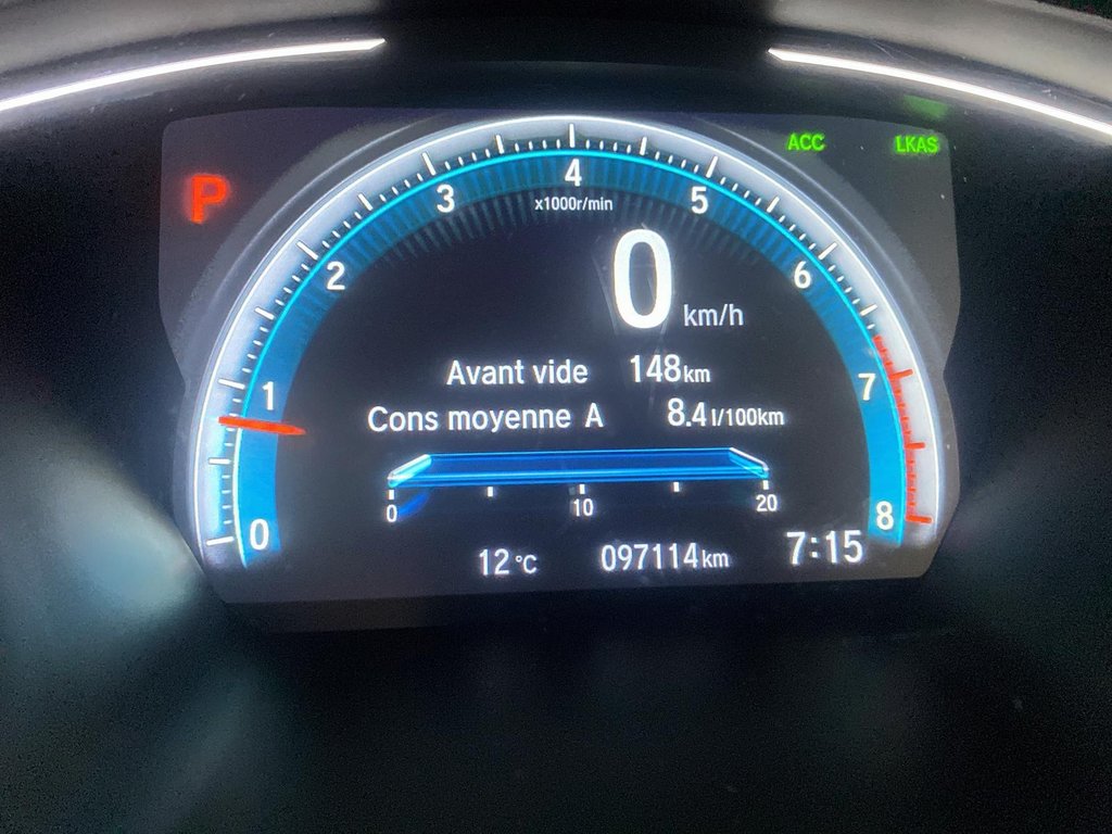 Honda Civic  2019 à Québec, Québec - 13 - w1024h768px