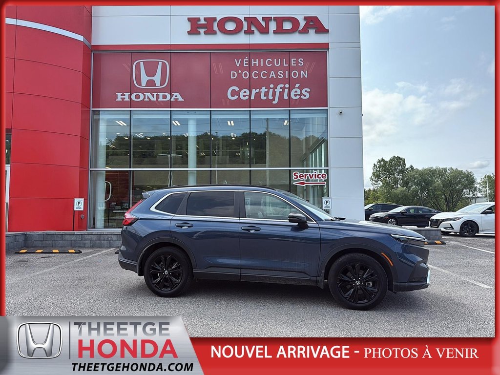 2023 Honda CR-V HYBRID in Quebec, Quebec - 1 - w1024h768px