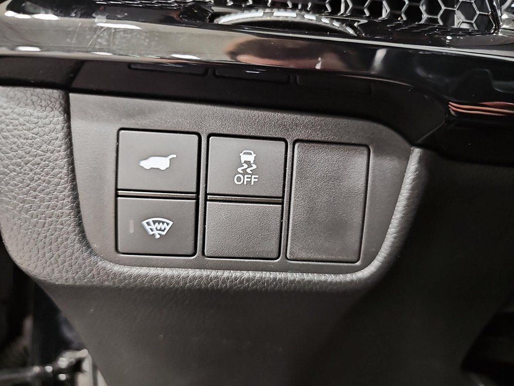 Honda CR-V Hybrid  2024 à Québec, Québec - 16 - w1024h768px