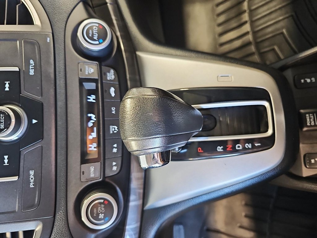 Honda CR-V  2012 à Québec, Québec - 16 - w1024h768px