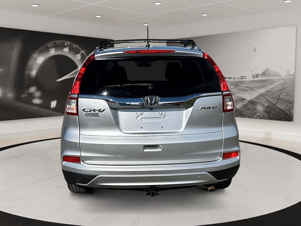 2015 Honda CR-V in Quebec, Quebec - 5 - w1024h768px