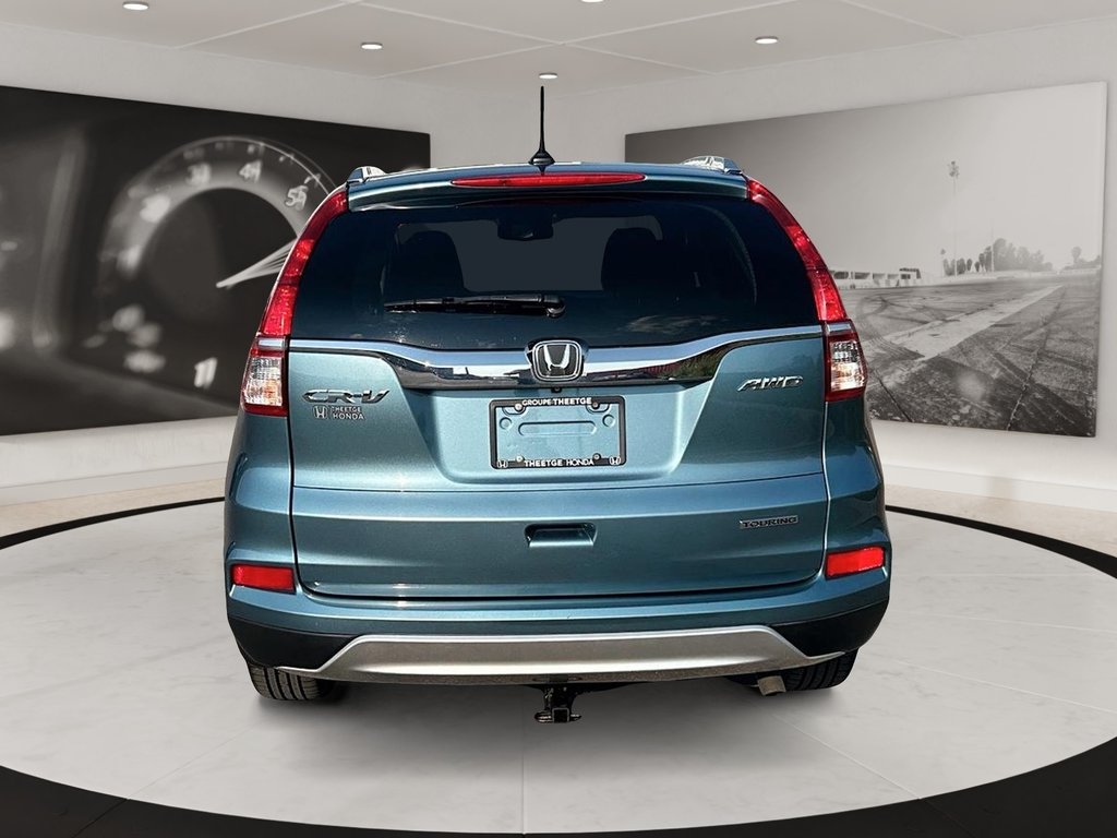 2015 Honda CR-V in Quebec, Quebec - 5 - w1024h768px