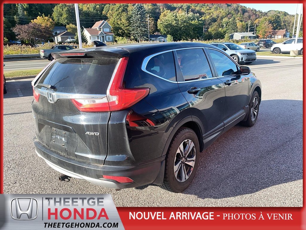 2017 Honda CR-V in Quebec, Quebec - 5 - w1024h768px