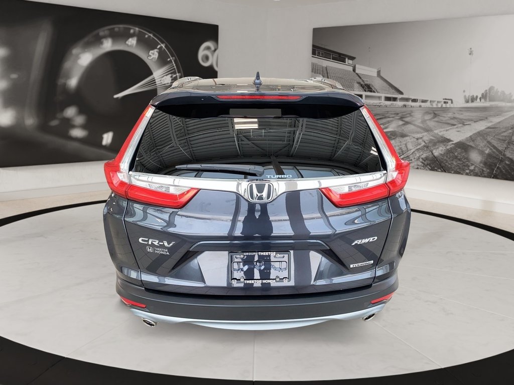 2018 Honda CR-V in Quebec, Quebec - 5 - w1024h768px