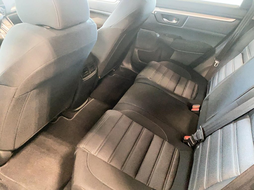 2018 Honda CR-V in Quebec, Quebec - 8 - w1024h768px