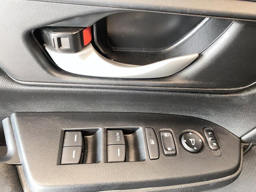 Honda CR-V  2021 à Québec, Québec - 10 - w1024h768px