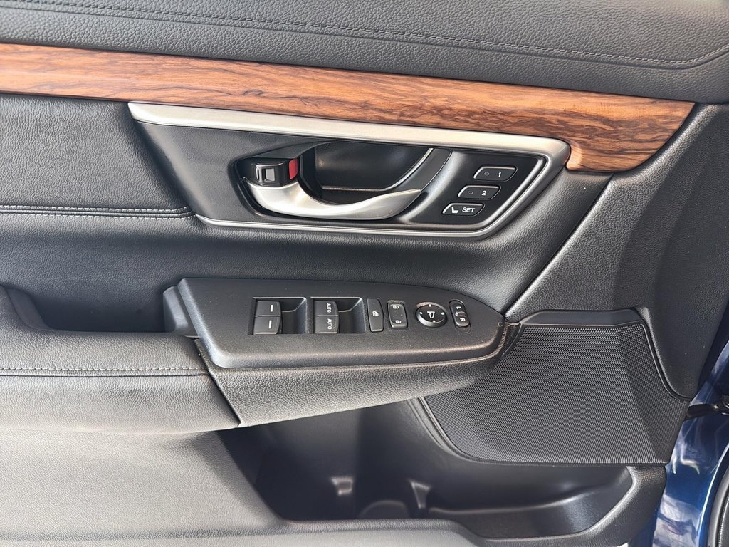2021 Honda CR-V in Quebec, Quebec - 10 - w1024h768px