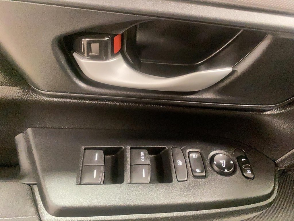 Honda CR-V  2021 à Québec, Québec - 10 - w1024h768px