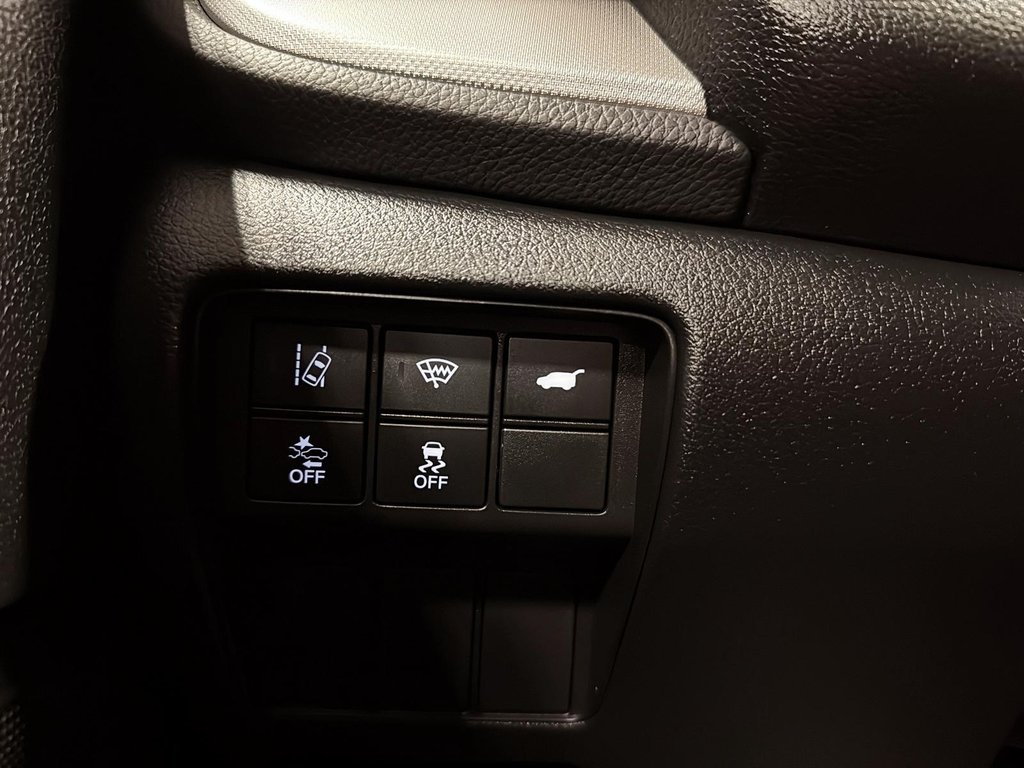 2021 Honda CR-V in Quebec, Quebec - 13 - w1024h768px