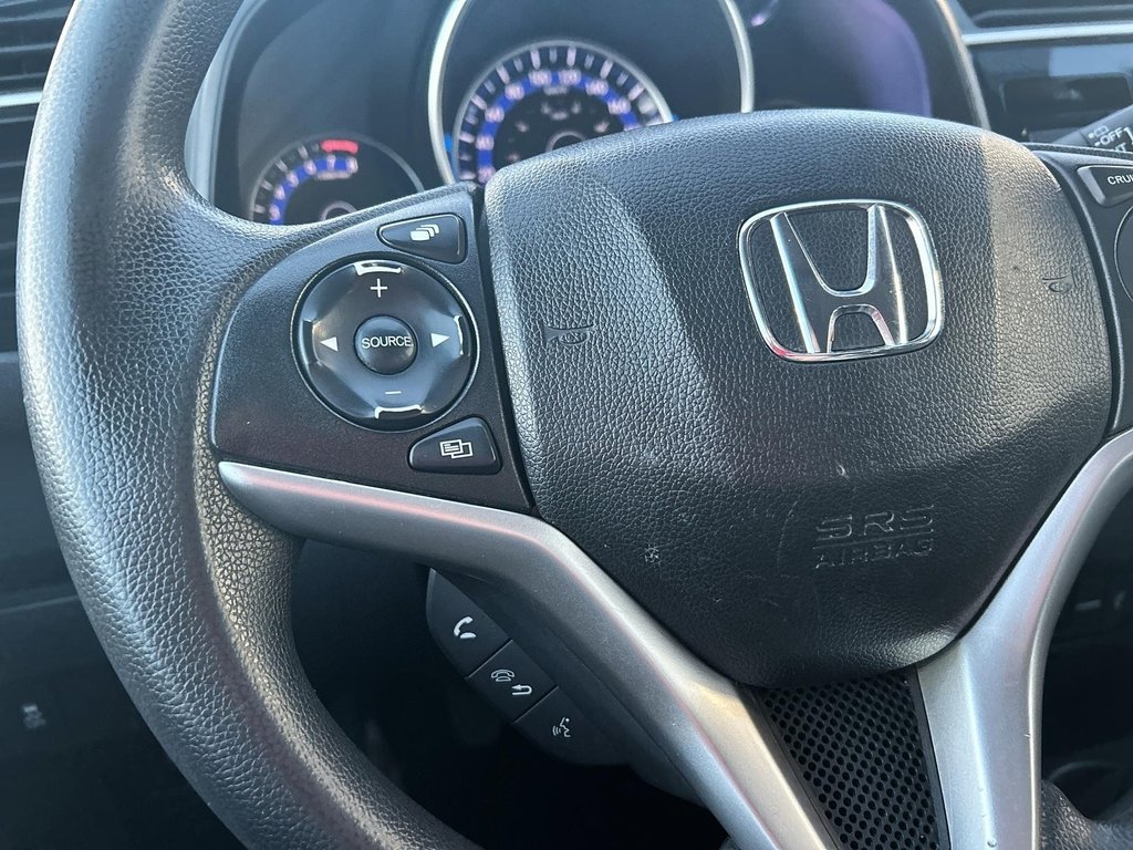 2015 Honda Fit in Quebec, Quebec - 12 - w1024h768px