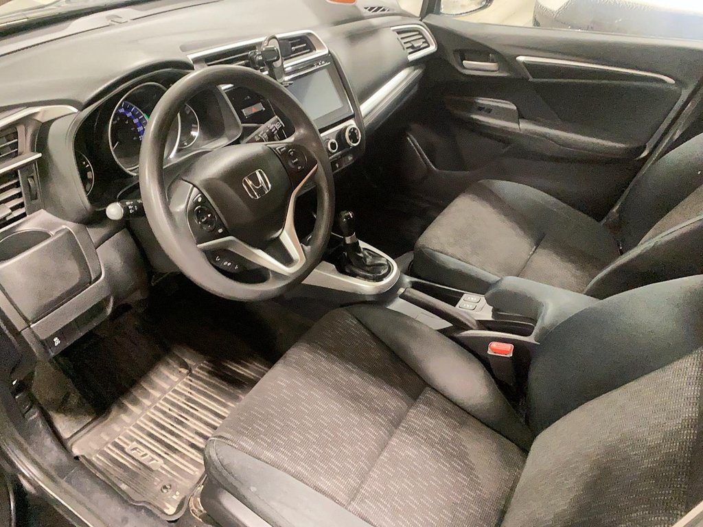 2015 Honda Fit in Quebec, Quebec - 8 - w1024h768px