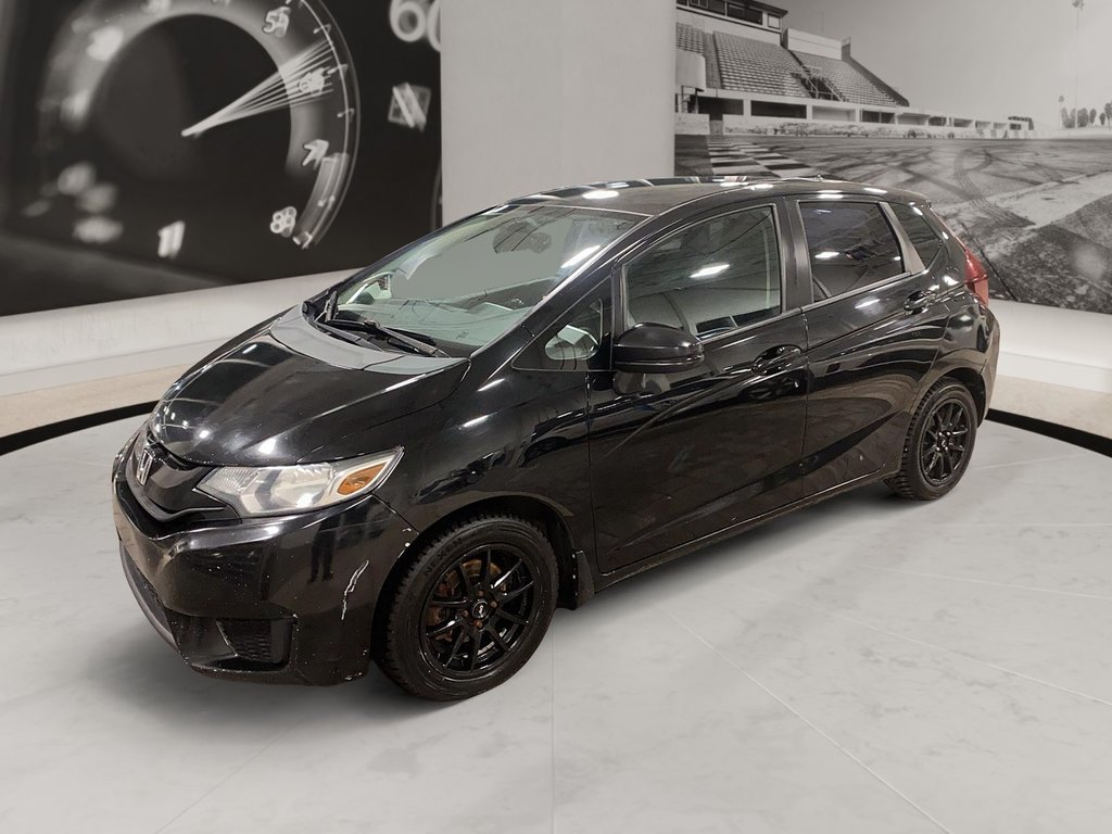 2015 Honda Fit in Quebec, Quebec - 1 - w1024h768px