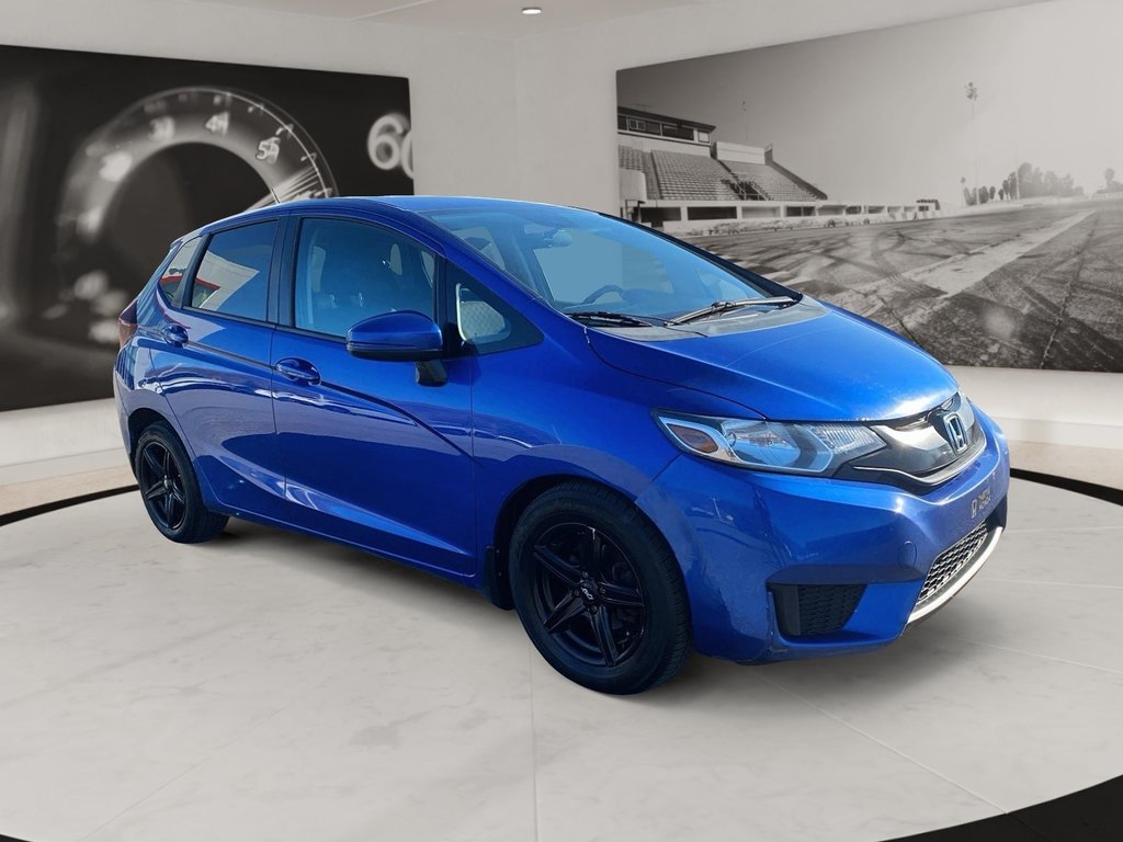 2016 Honda Fit in Quebec, Quebec - 3 - w1024h768px