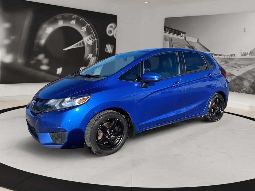 2016 Honda Fit in Quebec, Quebec - 1 - w1024h768px