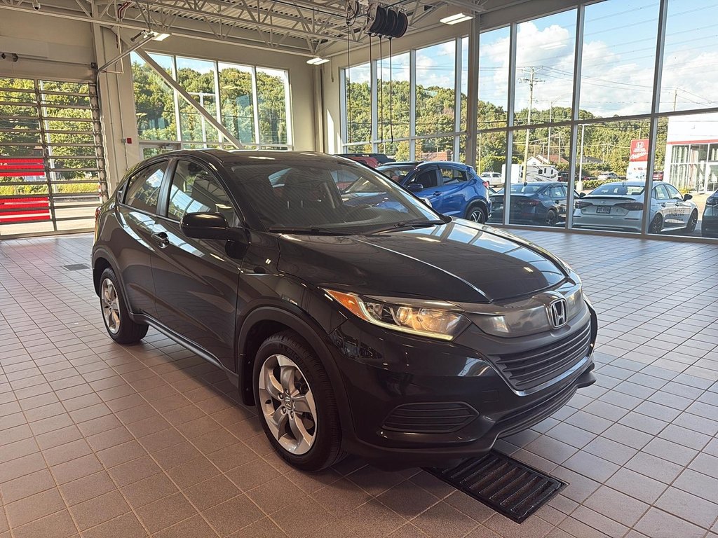 2022 Honda HR-V in Quebec, Quebec - 3 - w1024h768px