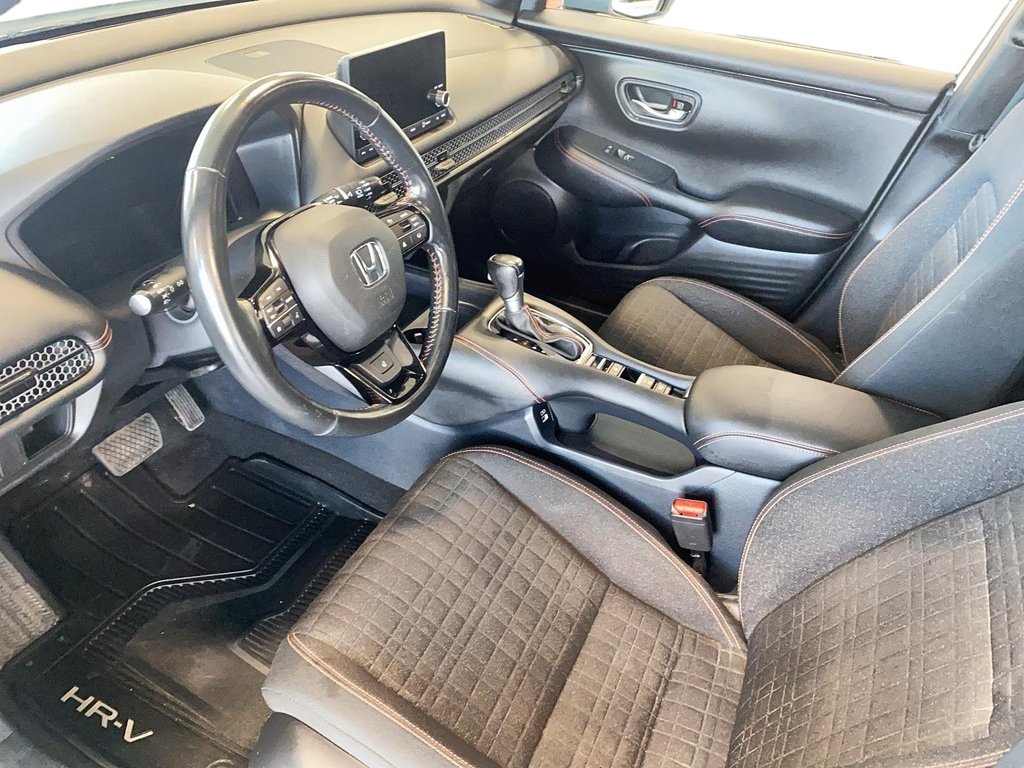 Honda HR-V  2023 à Québec, Québec - 9 - w1024h768px