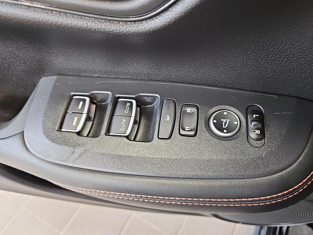 Honda HR-V  2023 à Québec, Québec - 11 - w1024h768px