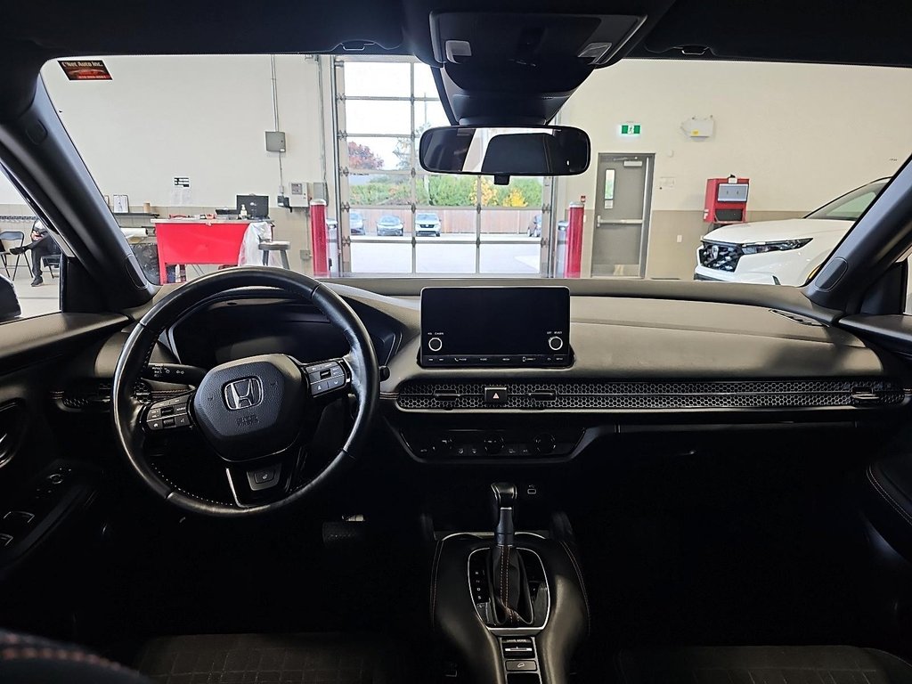 Honda HR-V  2023 à Québec, Québec - 8 - w1024h768px