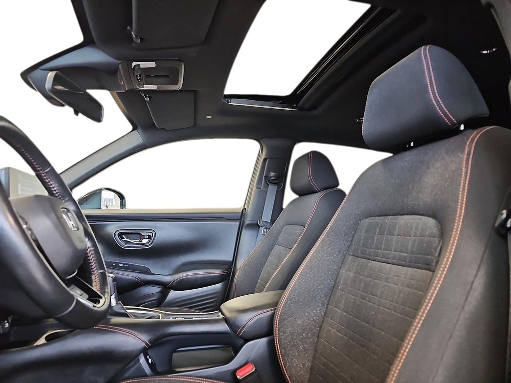 Honda HR-V  2023 à Québec, Québec - 17 - w1024h768px