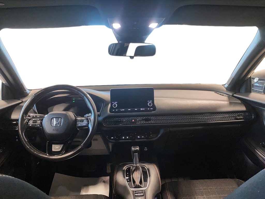 Honda HR-V  2023 à Québec, Québec - 7 - w1024h768px