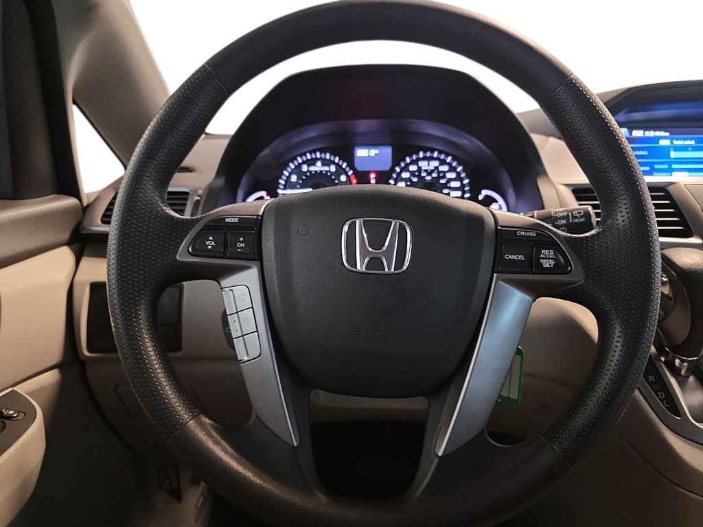 2017 Honda Odyssey in Quebec, Quebec - 10 - w1024h768px