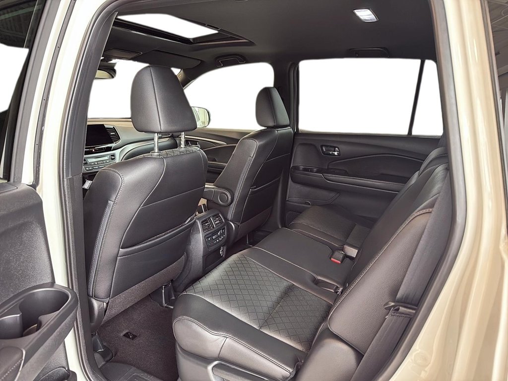 Honda Passport  2019 à Québec, Québec - 7 - w1024h768px