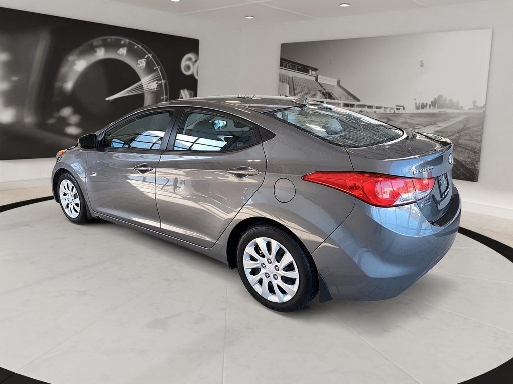 2013 Hyundai Elantra in Quebec, Quebec - 6 - w1024h768px