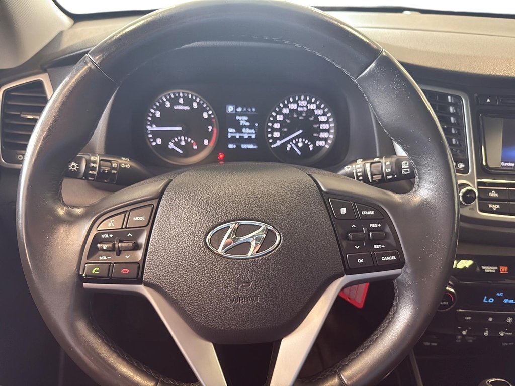 Hyundai Tucson  2017 à Québec, Québec - 12 - w1024h768px