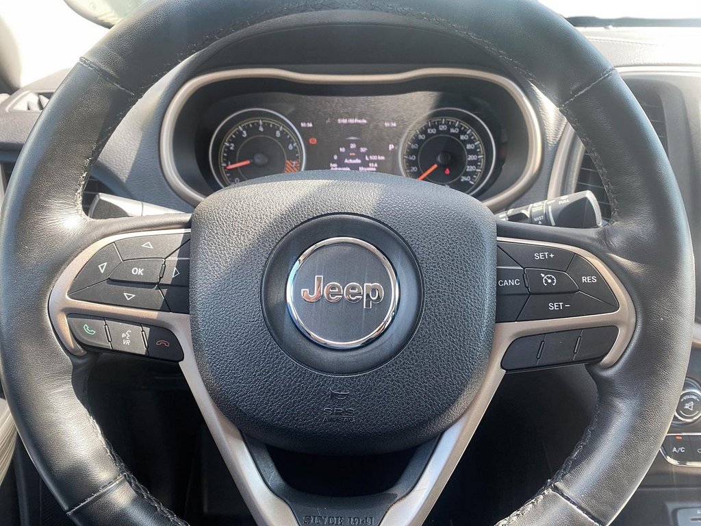 Jeep Cherokee  2015 à Québec, Québec - 10 - w1024h768px