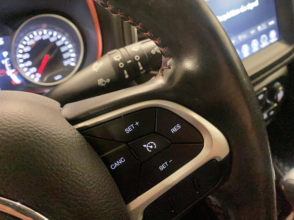 2021 Jeep Compass in Quebec, Quebec - 6 - w1024h768px