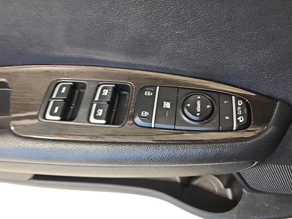 Kia Optima  2020 à Québec, Québec - 11 - w1024h768px
