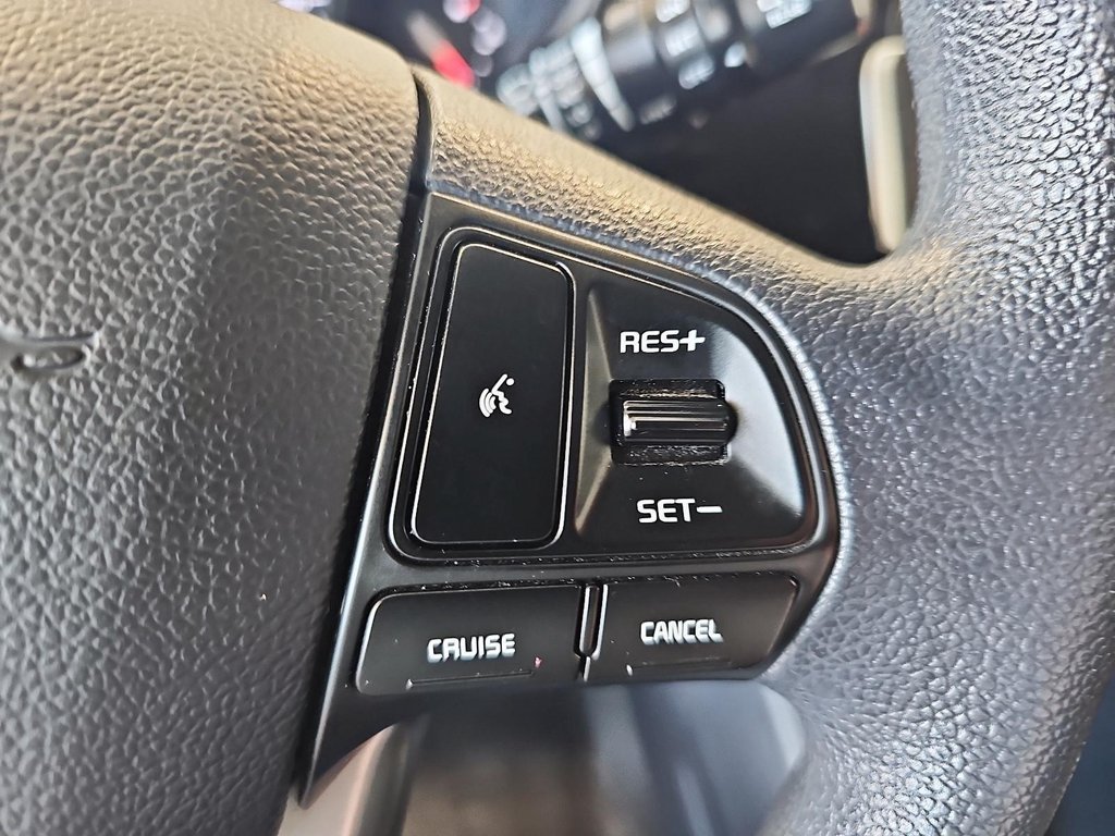2016 Kia Rio in Quebec, Quebec - 17 - w1024h768px