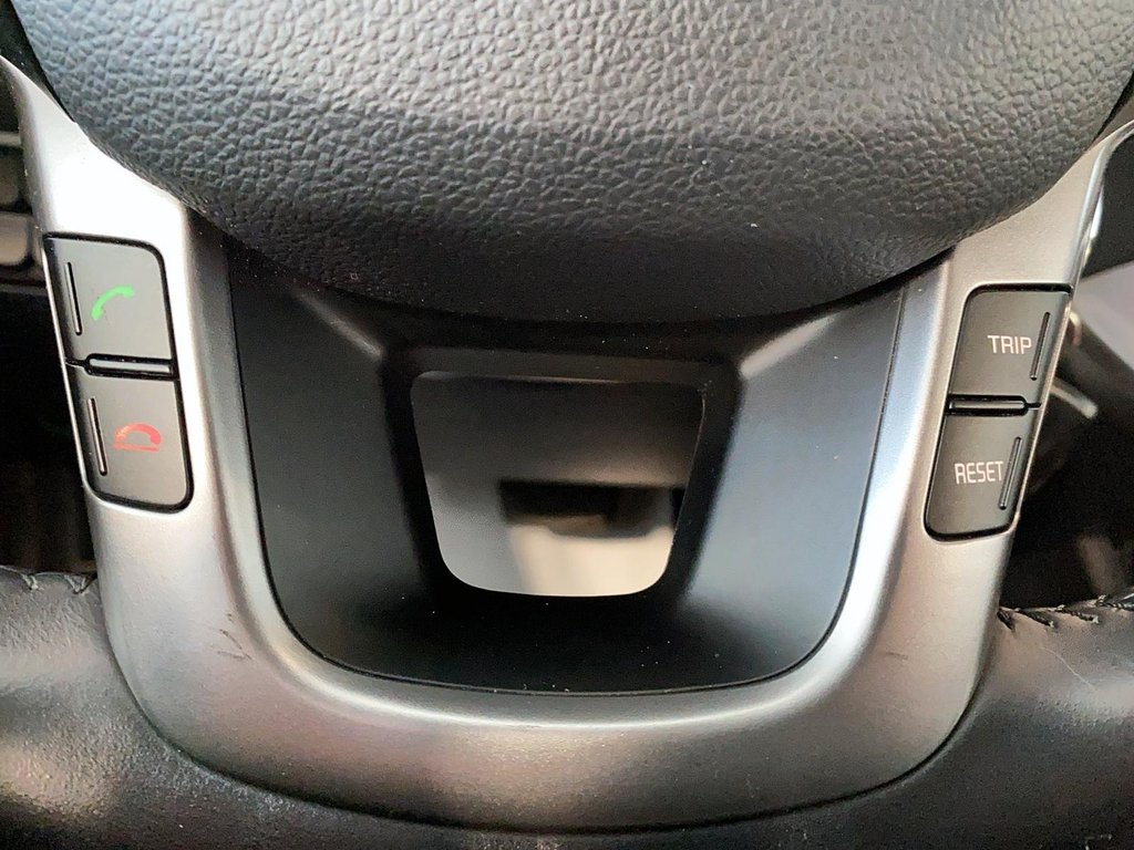 2017 Kia Rio in Quebec, Quebec - 13 - w1024h768px