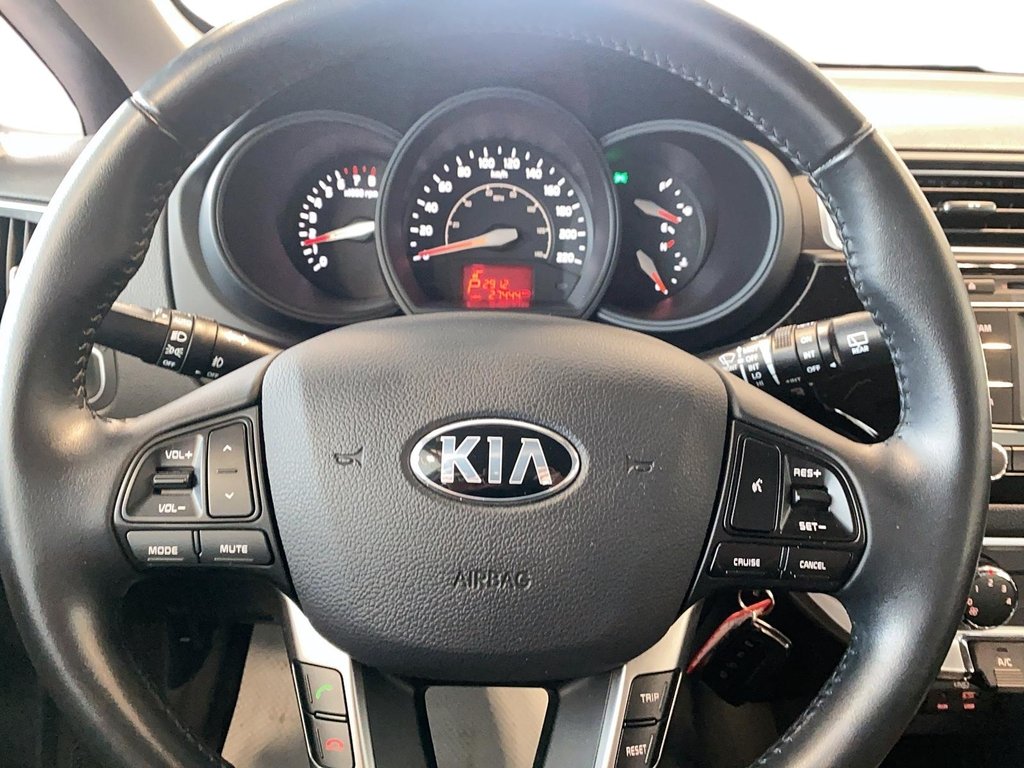 2017 Kia Rio in Quebec, Quebec - 10 - w1024h768px